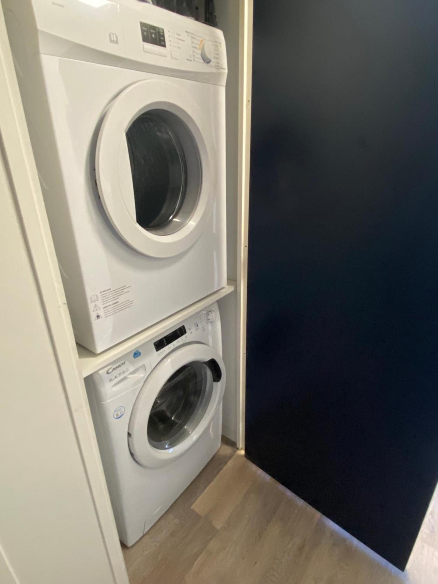 Au 3 Rue Manhes Apartment Albi Bagian luar foto